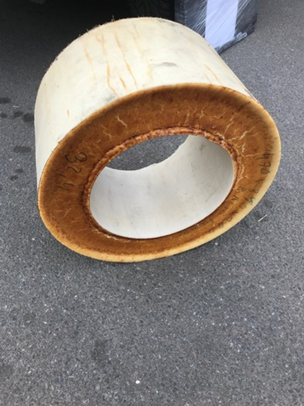 Втулка капролоновая 190 мм