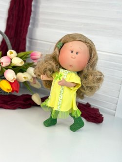 Кукла Nines виниловая 30см MIA в пакете (3000M2)