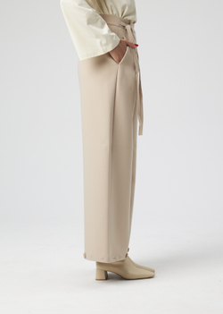 BUTTON-FRONT TROUSERS | S | BEIGE