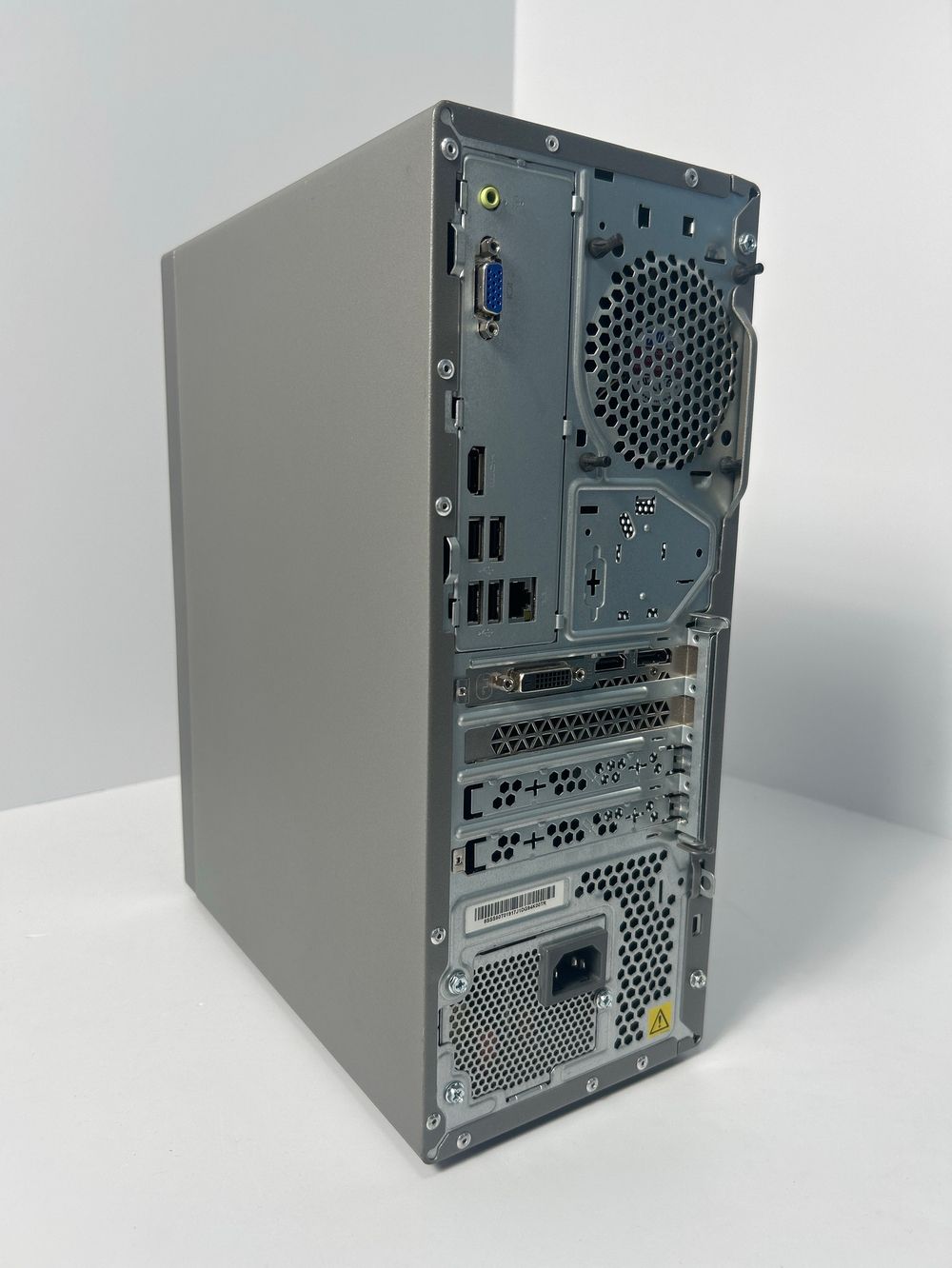 Системный блок игровой Lenovo IdeaCentre T540-15ICB (90L10062RS)/Intel Core i5 9400F/RAM 8GB/HDD 1000GB/GeForce GTX 1660 Ti/Windows 11/Цвет: Серый Состояние: C2