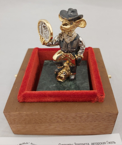 Статуэтка "Золотая мышь с монеткой" малая