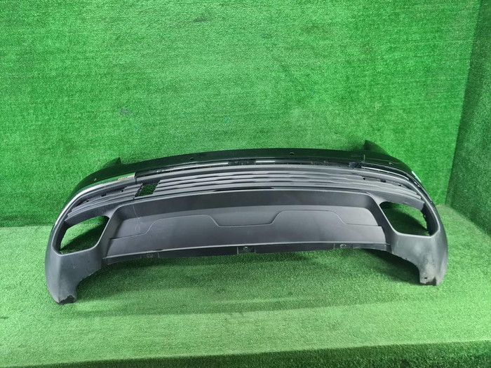 Бампер задний Hongqi HS5 (2019-н.в.)