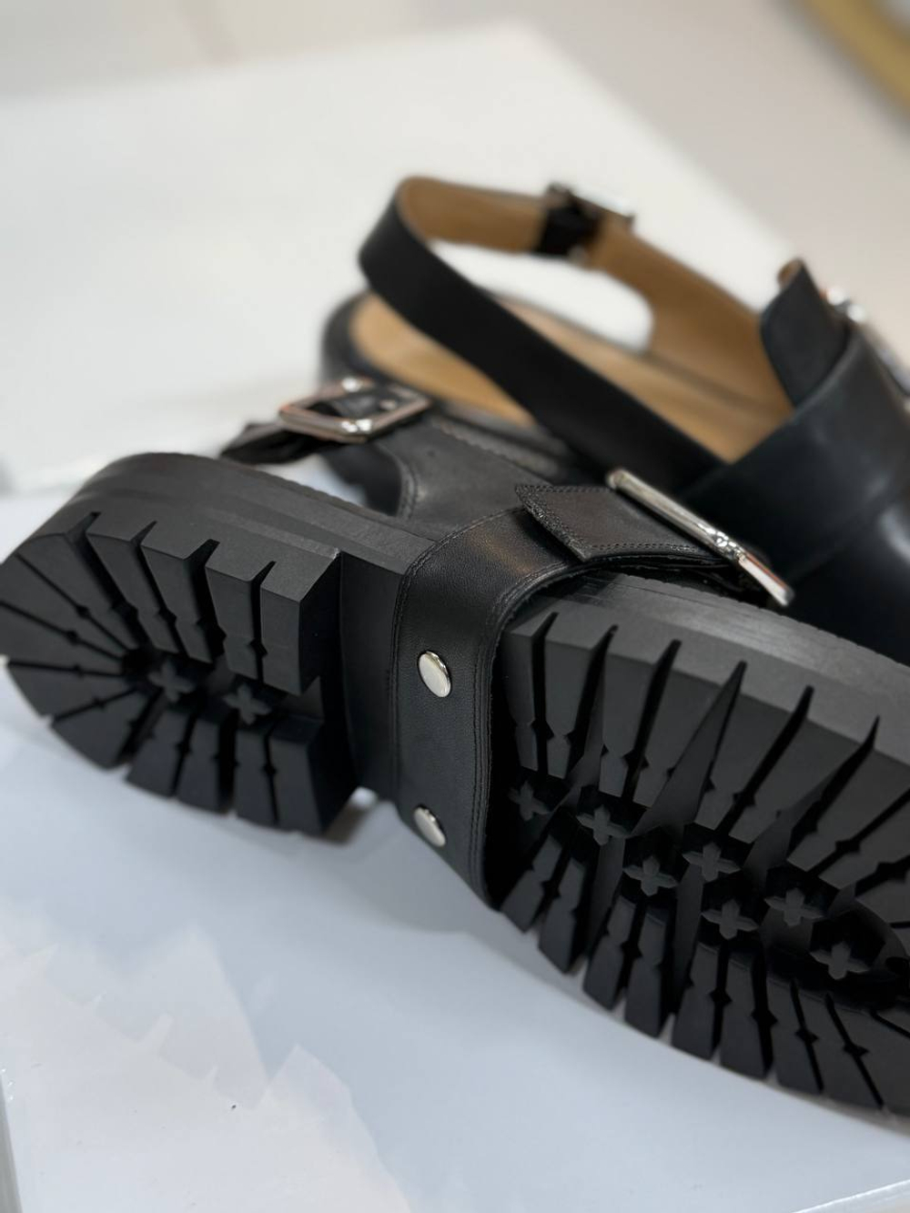 Сабо Maison Margiela