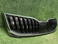 Решетка радиатора Skoda Octavia A7 (2017-2020)