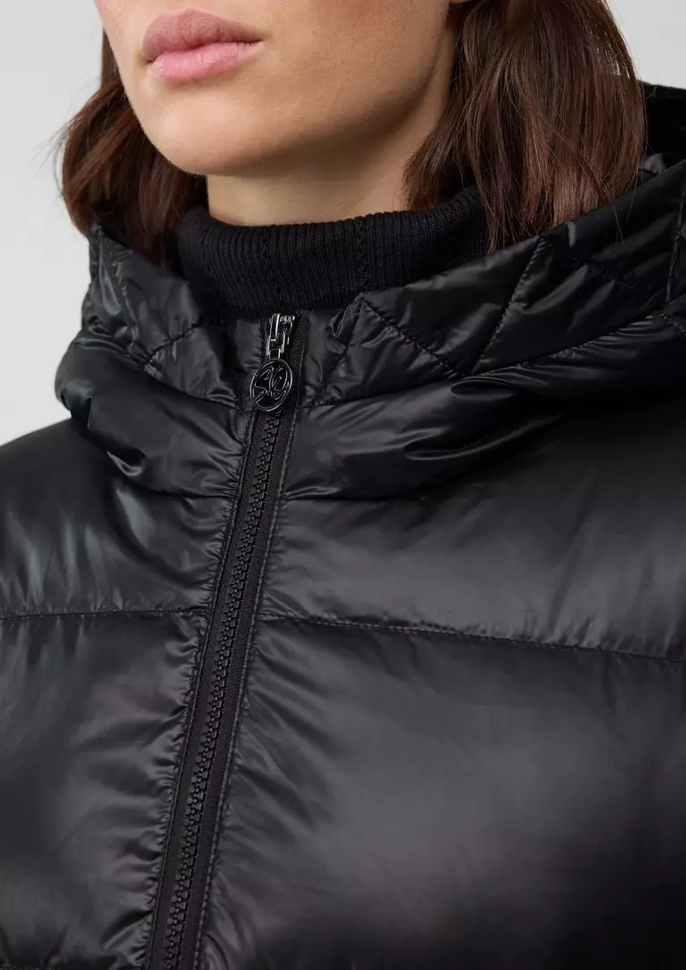 Стеганое пальто с капюшоном наполнитель пух/перо Black Label