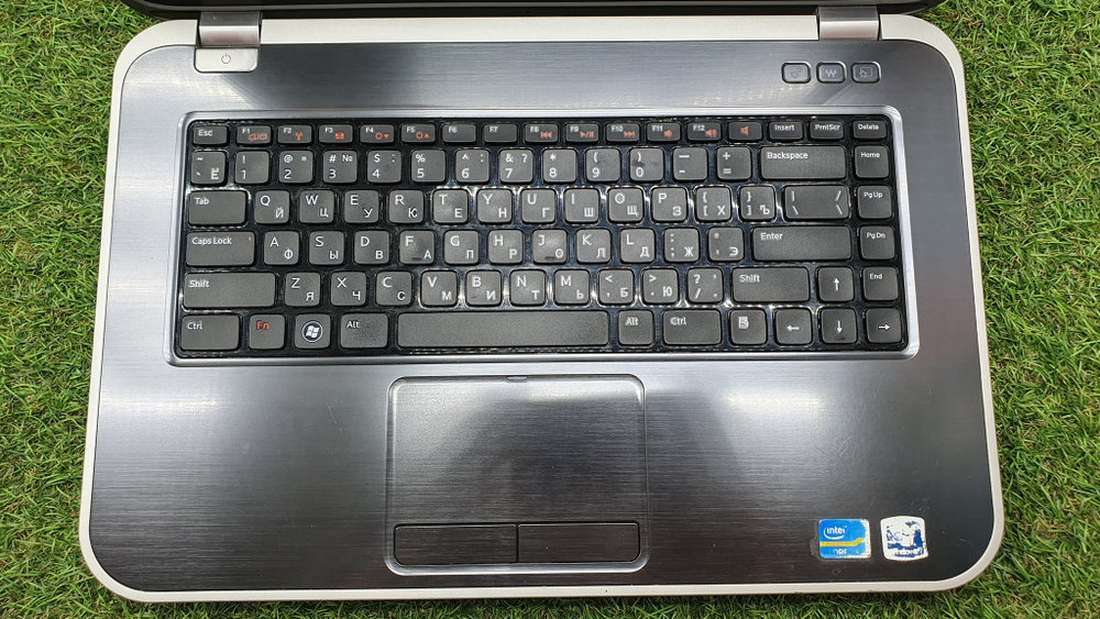 Ноутбук DELL 4 ядра покупка/продажа