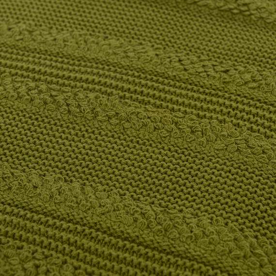 Плед из хлопка с буклированной вязкой оливкового цвета из коллекции essential, 130х170 см