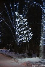 Светодиодная конструкция «Ель склонившаяся»