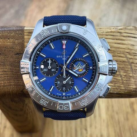 Часы Breitling