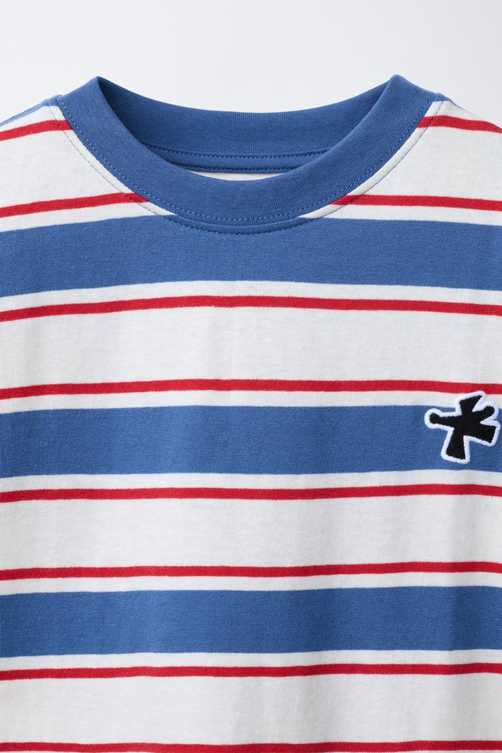 ZARA ФУТБОЛКА В ПОЛОСКУ С НАШИВКОЙ-ЛОГОТИПОМ, ПОЛОСКИ