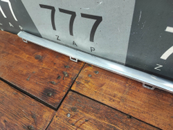 Молдинг переднего бампера Mercedes GLS (X167) 19-нв Б/У Оригинал A1678850406