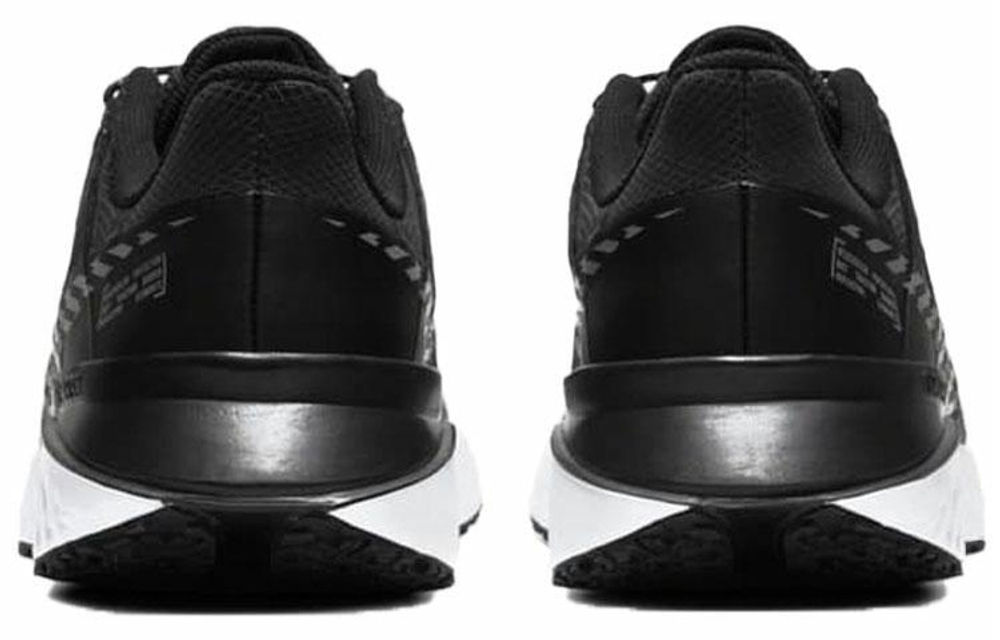 Кроссовки Nike Legend React 3 Shield