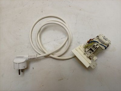 VMUF501B кт19 Сетевой фильтр стиральной машины Indesit Ariston 16003155400 б/у