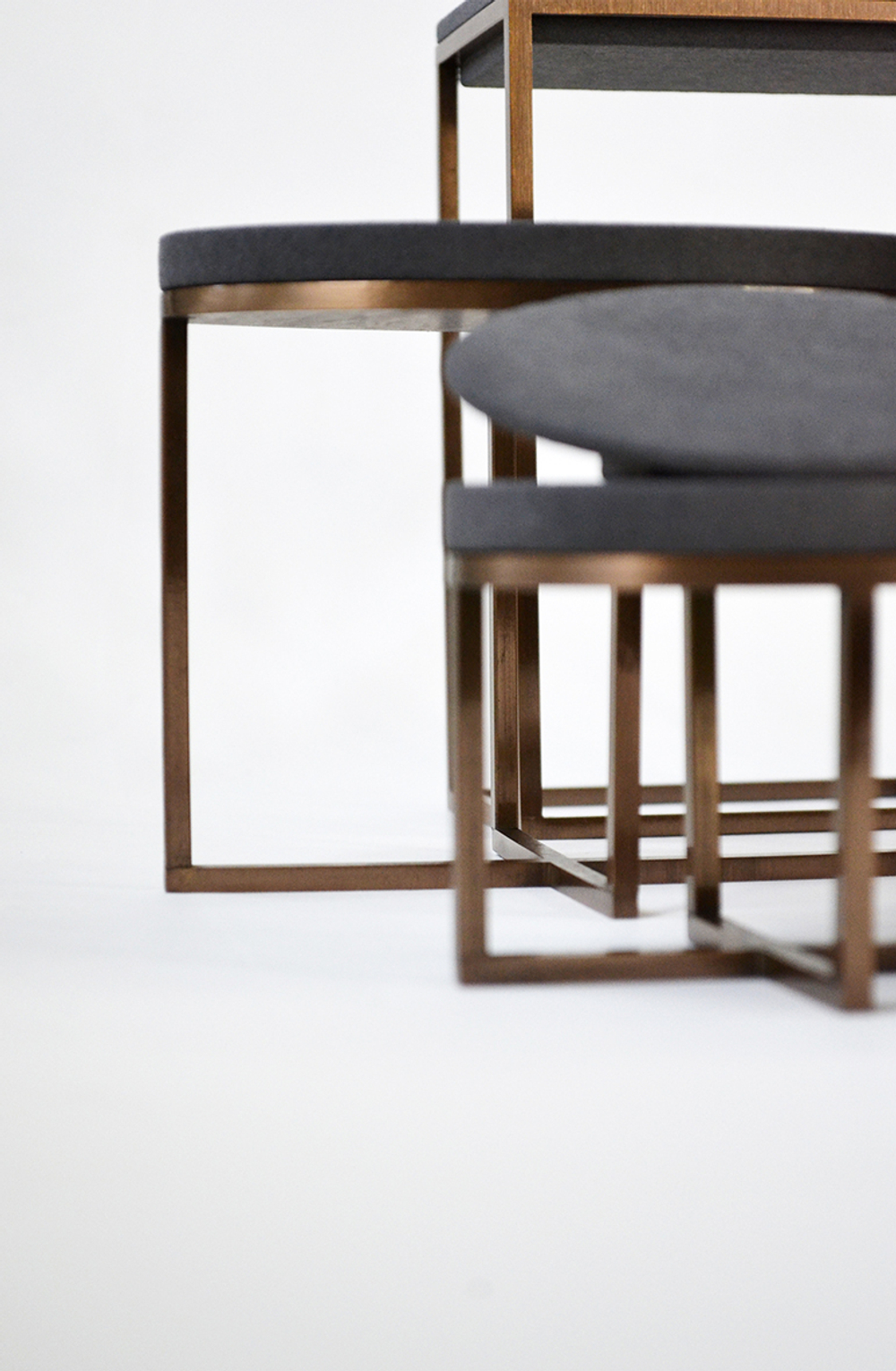 Комплект демонстрационного оборудования 547010-ЗГМБ (Замша ГРАФИТОВАЯ/Металл БРОНЗА )