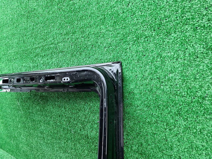 Крышка багажника Mercedes G W463 (2018-2024)