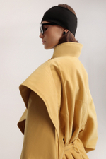 Кроп тренч с асимметричным воротником