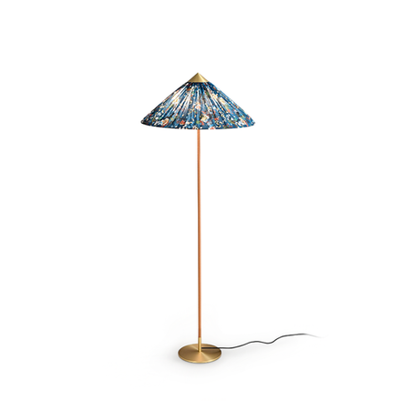 Floor design lamp 9602 by GUBI
