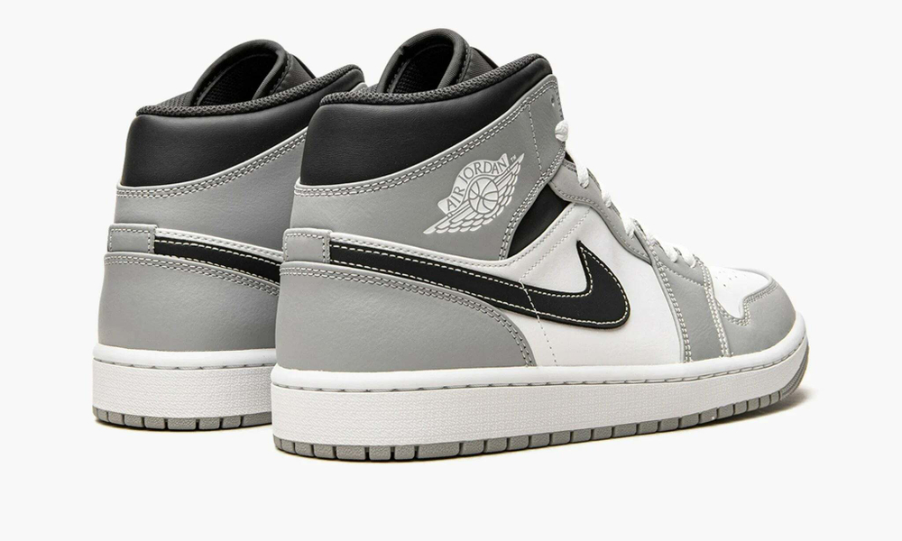 Air Jordan 1 Mid "Light Smoke Grey 2.0"