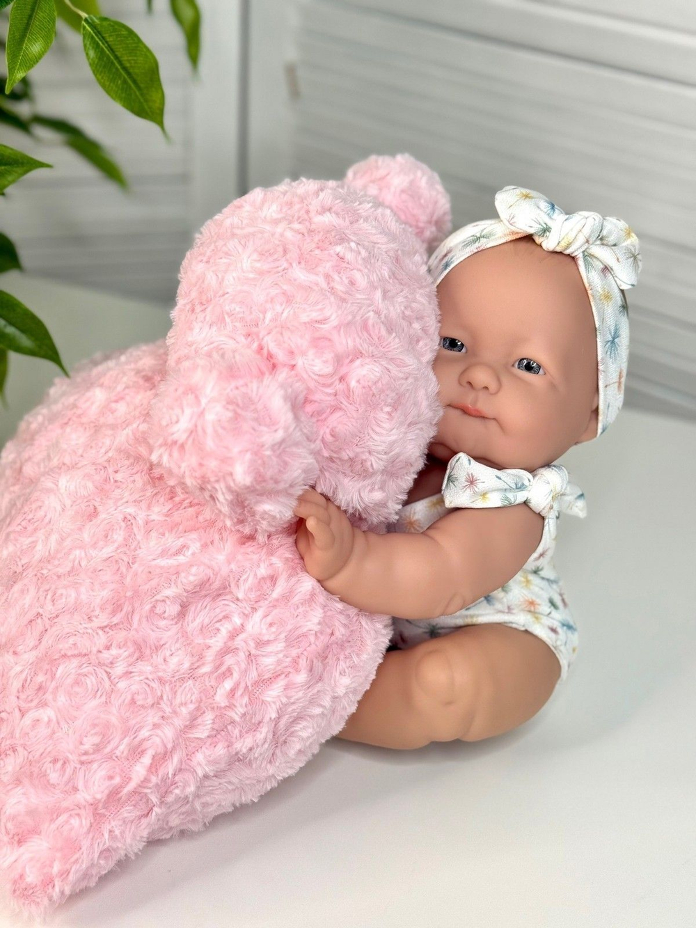 Кукла Marina and Pau 37cм Poppy виниловая (M381)