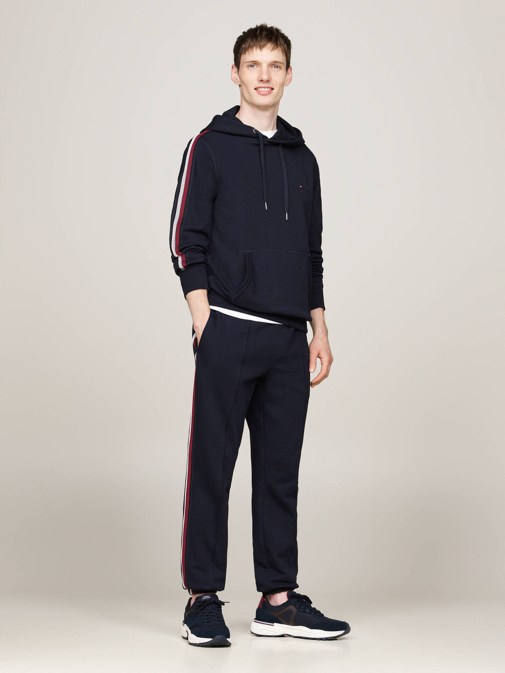 Кожаные кроссовки Tommy Hilfiger - темно-синий(FM0FM05221)