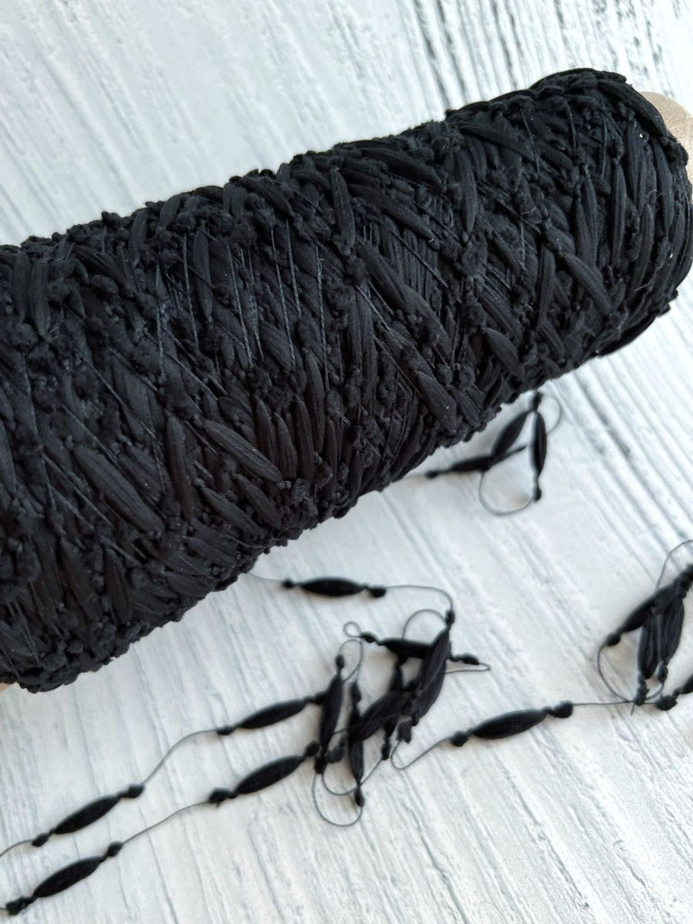 Трикотажная пряжа для вязания Шишибрики CARAMELLA