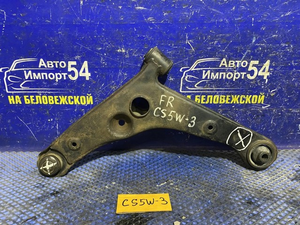 Рычаг передний правый MITSUBISHI LANCER CEDIA 2000