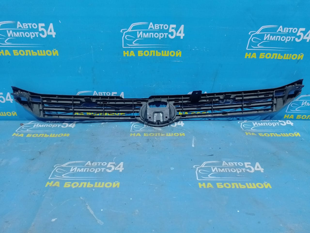 Решетка радиатора TOYOTA RUMION 2007-2009