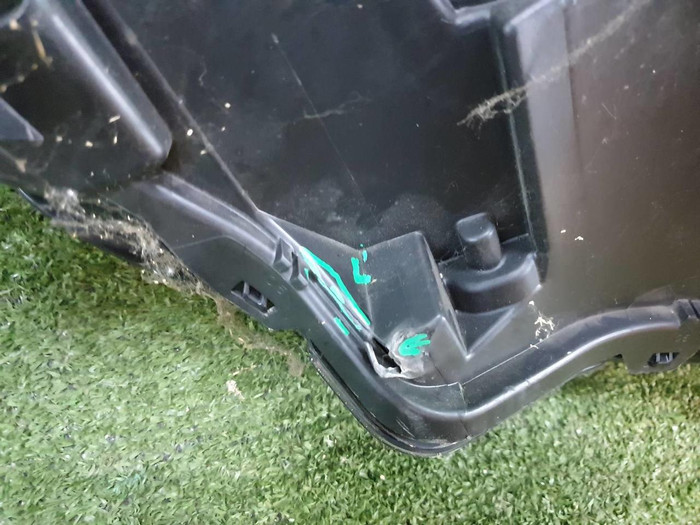 Фара левая Range Rover Vogue 4 (2012-2017) ксенон