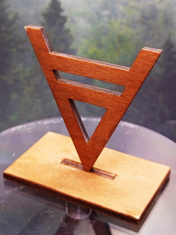 Настольный оберег "Символ Велеса"