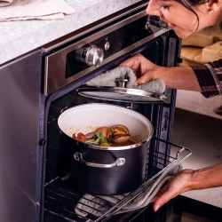 KitchenAid Кастрюля Steel Core Enamel 24 см 6 л с крышкой матовая черная