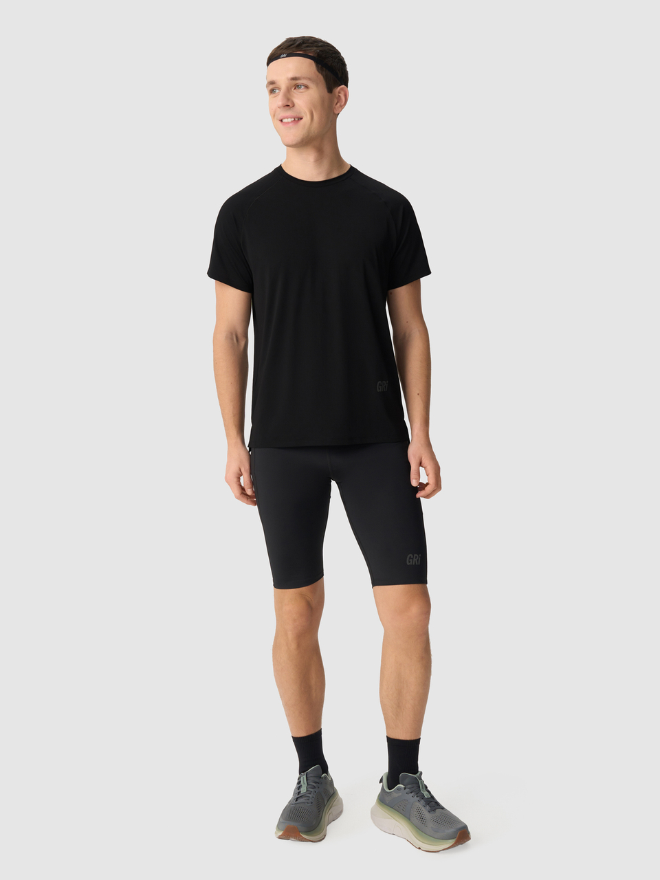 Футболка мужская GRI Весна чёрная