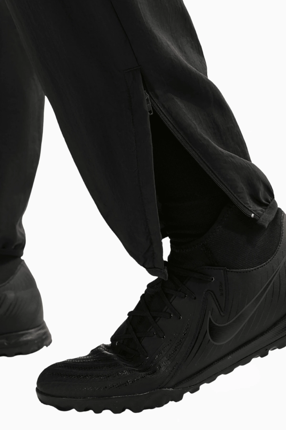 Штаны Nike Chelsea FC 25/26 Repel Strike+ - черный