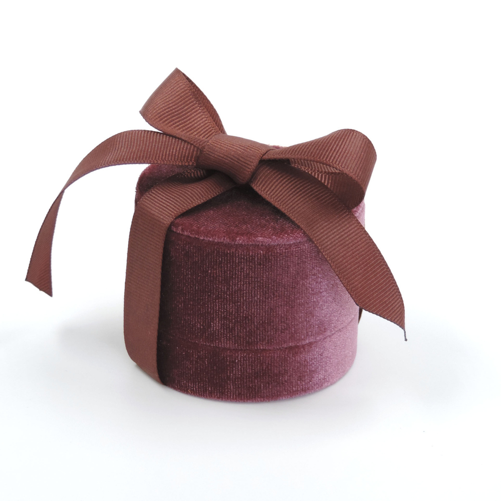 Футляр для украшений серия «ОКРУЖНОСТИ» 65x65x56 мм.