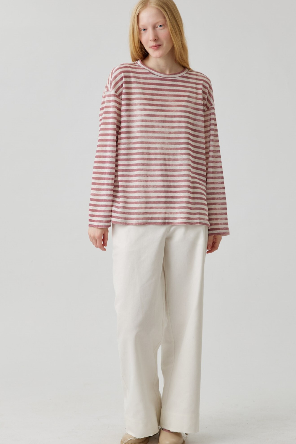 Топ с разрезами в розовую полоску из льна