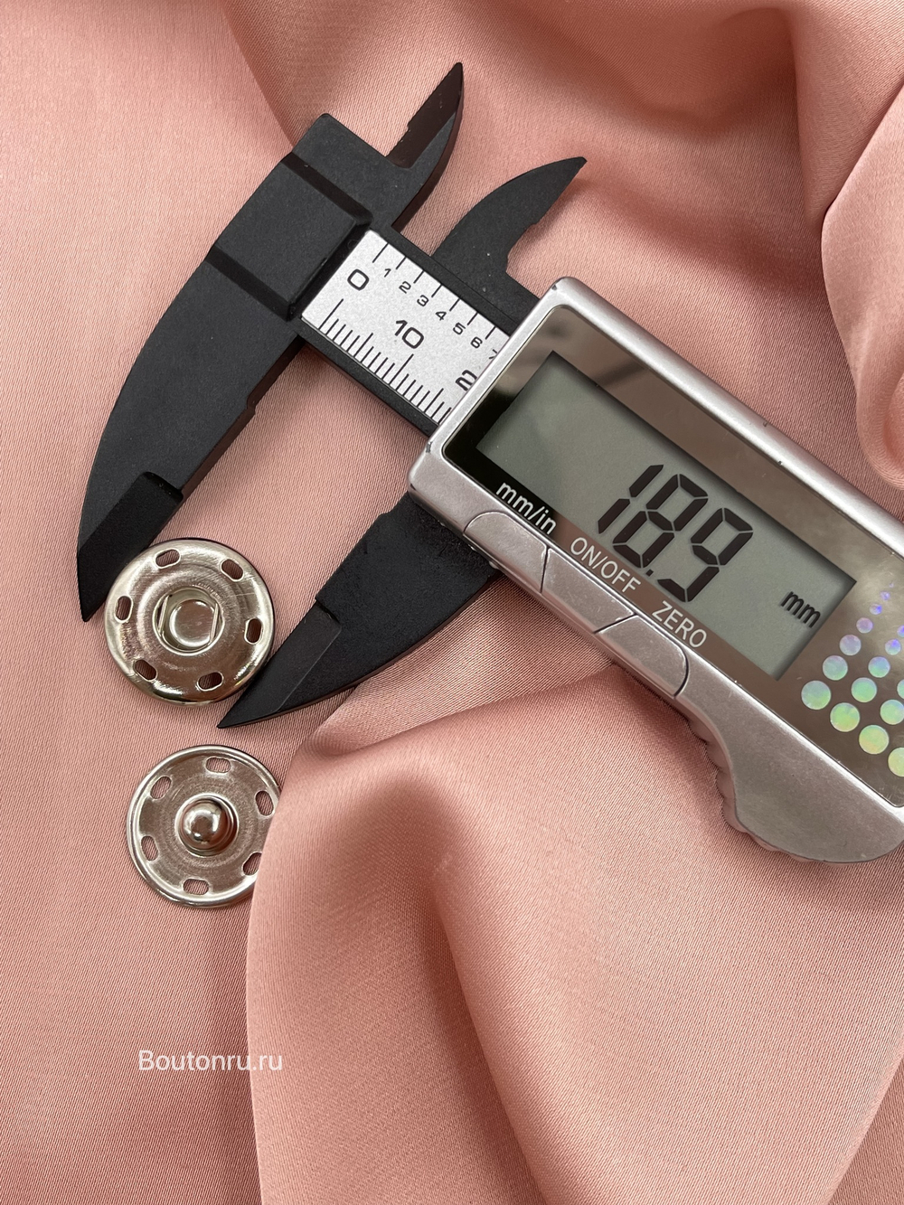 Кнопка пришивная серебро 6 пар