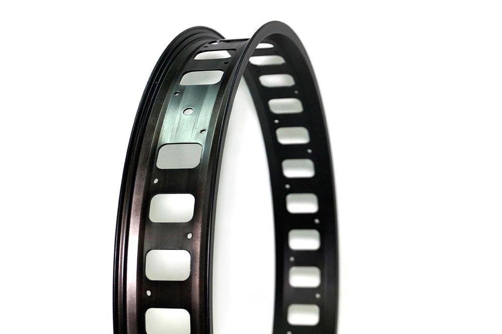 Обод MX-80S 26*32H, 80MM (Fatbike)шир-83,5мм,пос.шир-82мм,выс-22,5мм, черный с отверстиями (10216170/060421/0094477, Китай)