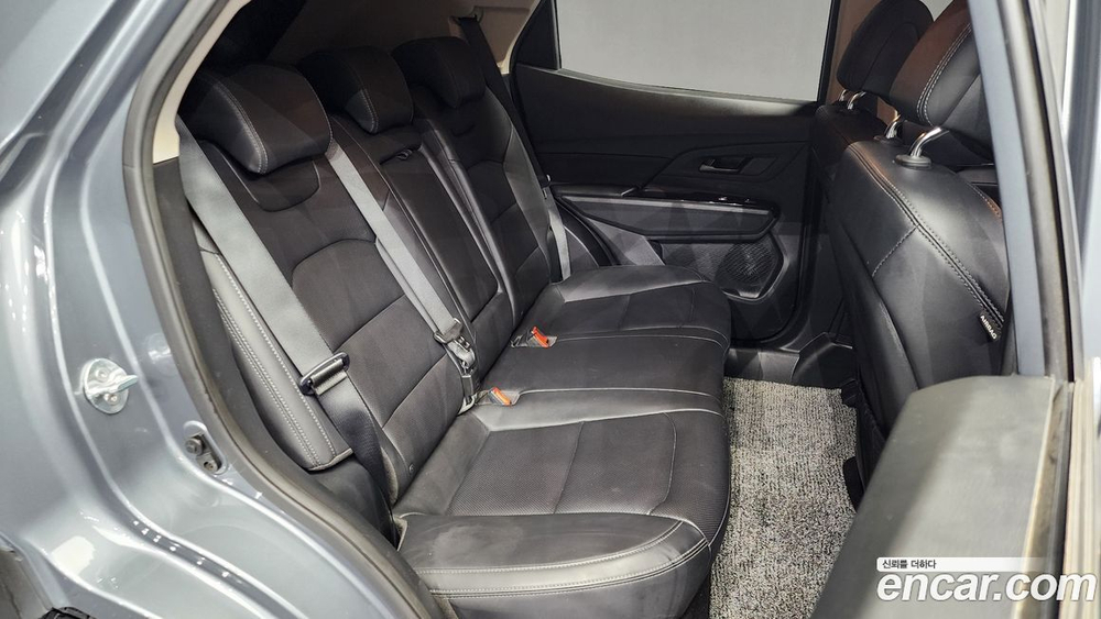 KG Mobility (Ssangyong) Beautiful Korando Дизель 1.6 4WD 딜라이트 Plus (08.2019)