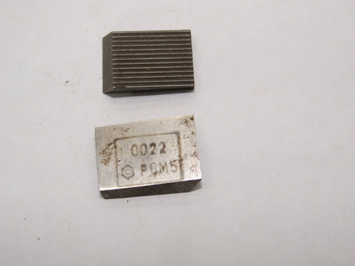 Нож левый рифленый 2020-0022 Р6М5, к торцевым фрезам 100-315 мм