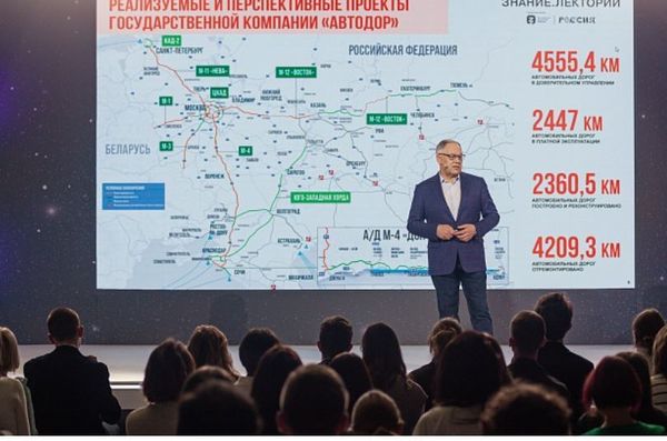 В 2024 году доедем от Санкт-Петербурга до Екатеринбурга без единого светофора