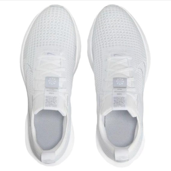 NIKE Interact Run Беговые кроссовки Низкие Белые Мужские