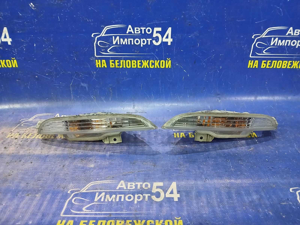 Повторитель в бампер левый Honda INSIGHT 2009-2011