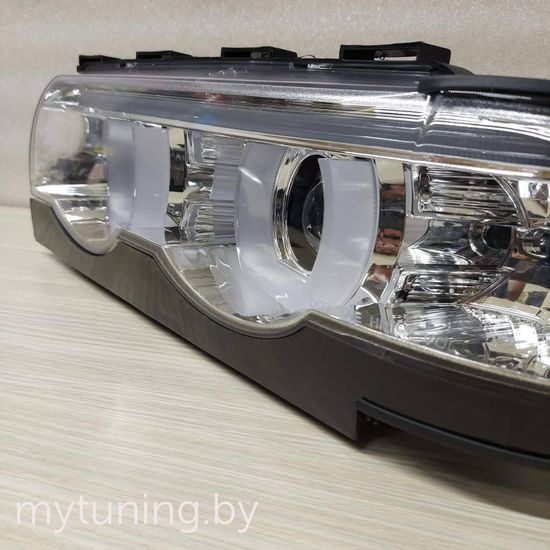 Передние фары 3D Angel Eyes для BMW 7 E38 (94-01) хромированные