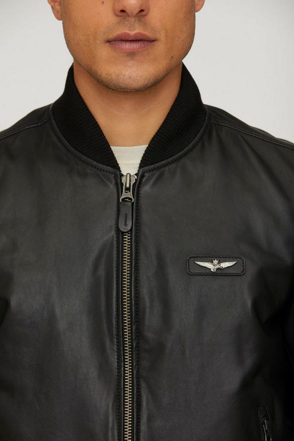 Куртка кожа муж. AERONAUTICA 5023 черный