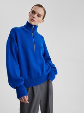 AIM  свободного кроя с замком. Цвет синий. 50% шерсть мериноса.