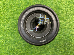 Canon EF-S 55-250mm 4.0-5.6 IS II