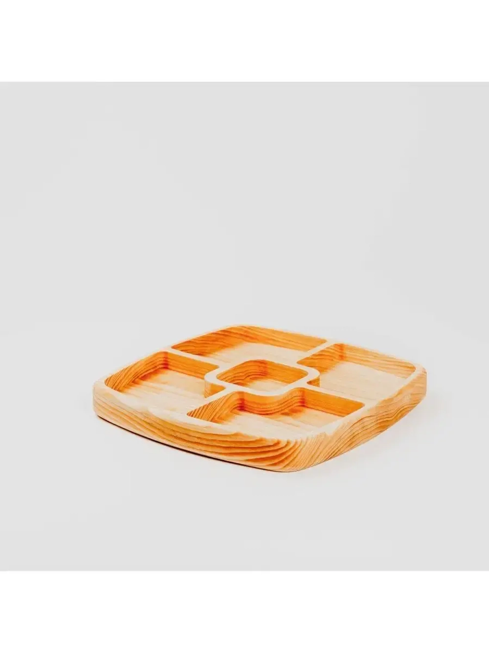 Деревянная менажница квадратная 5 отсеков из кедра