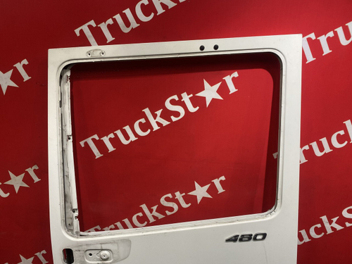 Дверь левая 2020г