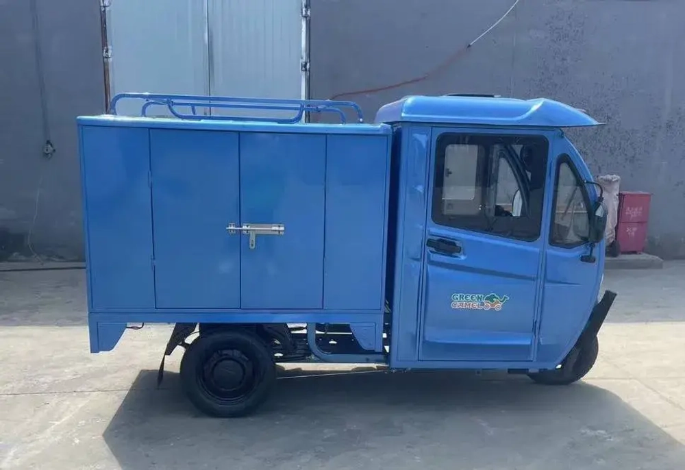 Электротрицикл грузовой Green Camel Тендер E1500 (60V 1200W) кабина, BOX, понижающая