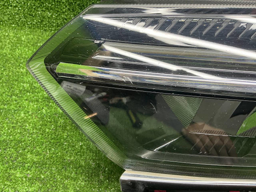 Фара левая Lada Vesta (2022-н.в.) LED