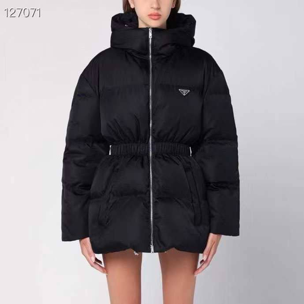 Пуховик Prada